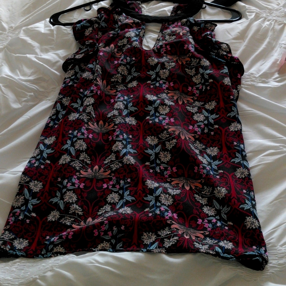 Flowy floral top